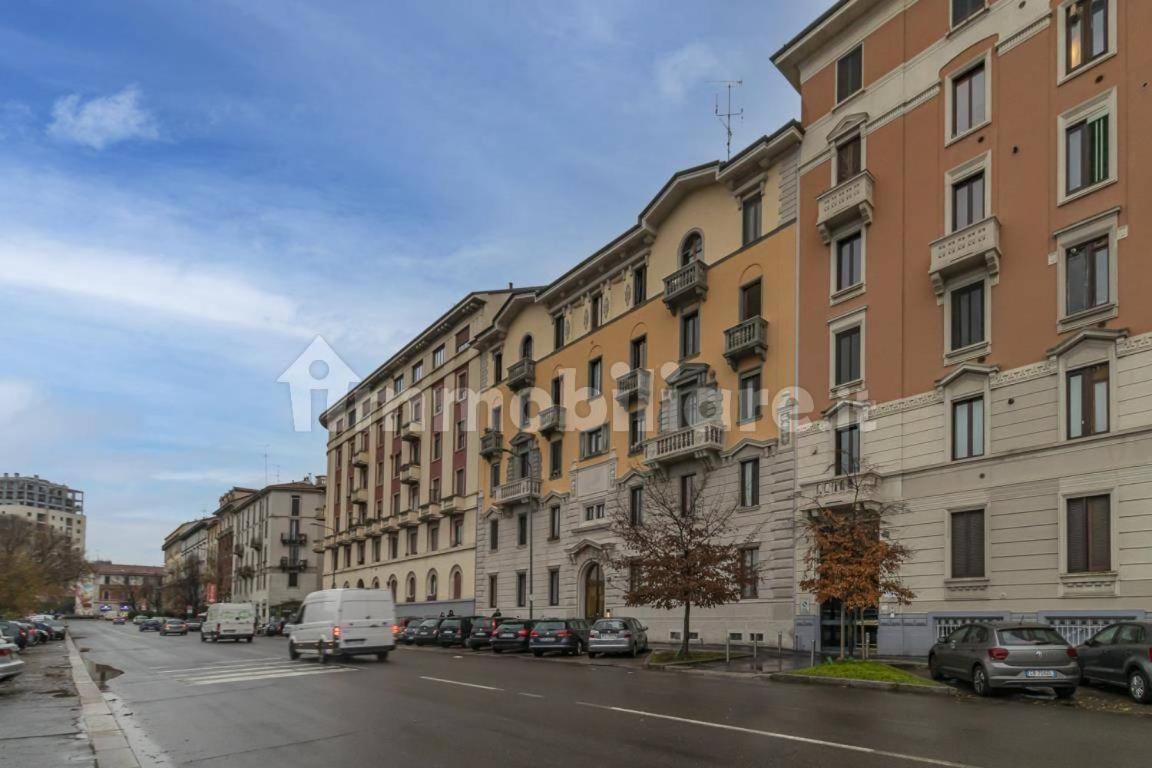 Incantevole Accanto Fondazione Prada Milán